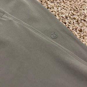 Womens Lululemon Ready to Rulu Jogger